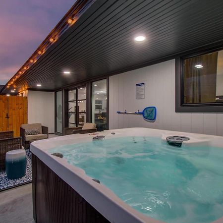 Вилла 5-Bd Modern Central Getaway W Hot Tub - Mins To Dt Хьюстон Экстерьер фото